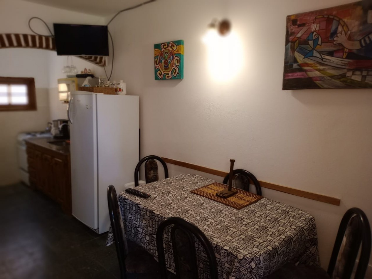 ALQUILER TEMPORAL EN VILLA GESELL CERCA DEL CENTRO PARA 9 PERSONAS