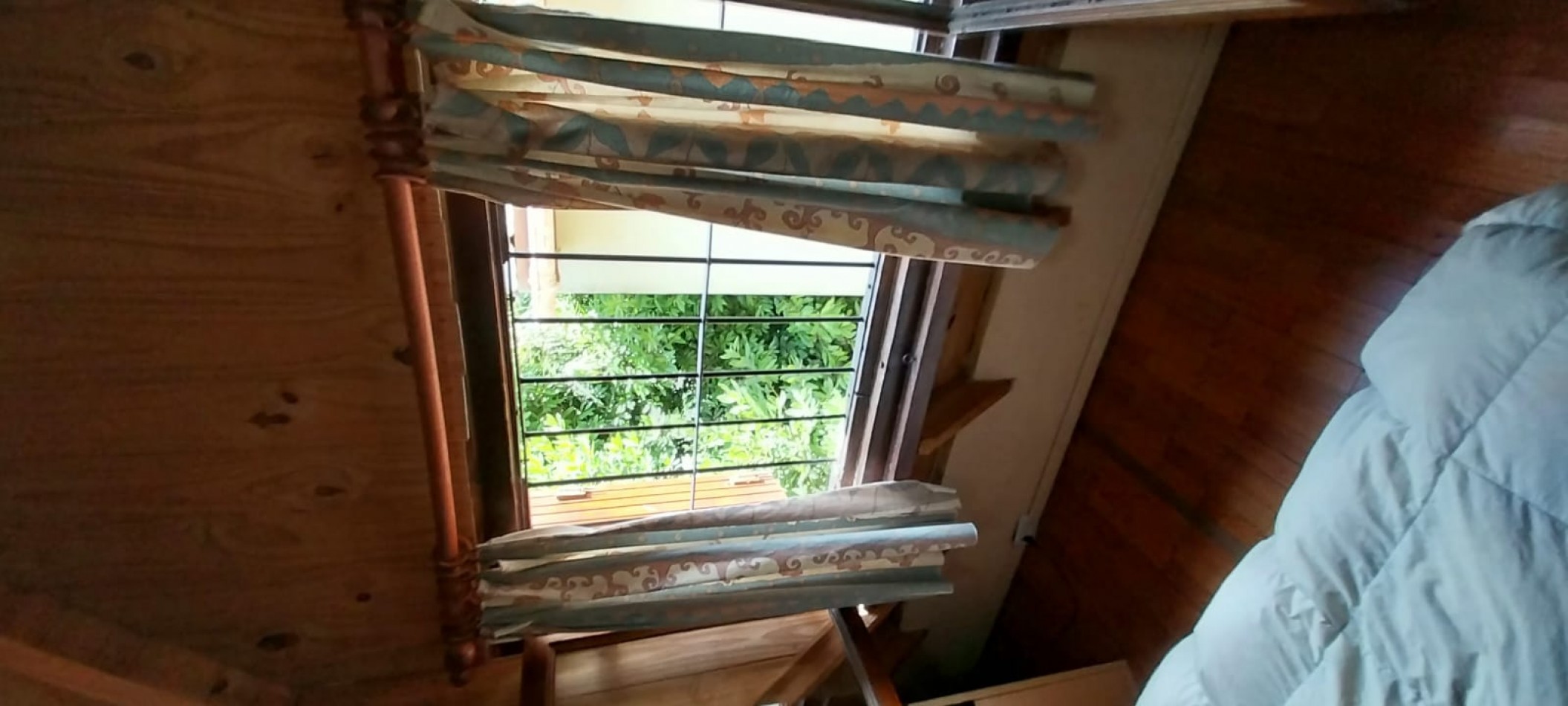  El Barba  - Venta en Block en 104 y Av. 7  Casa + 2 Duplex  Oportunidad de Inversion con Excelente Rentabilidad