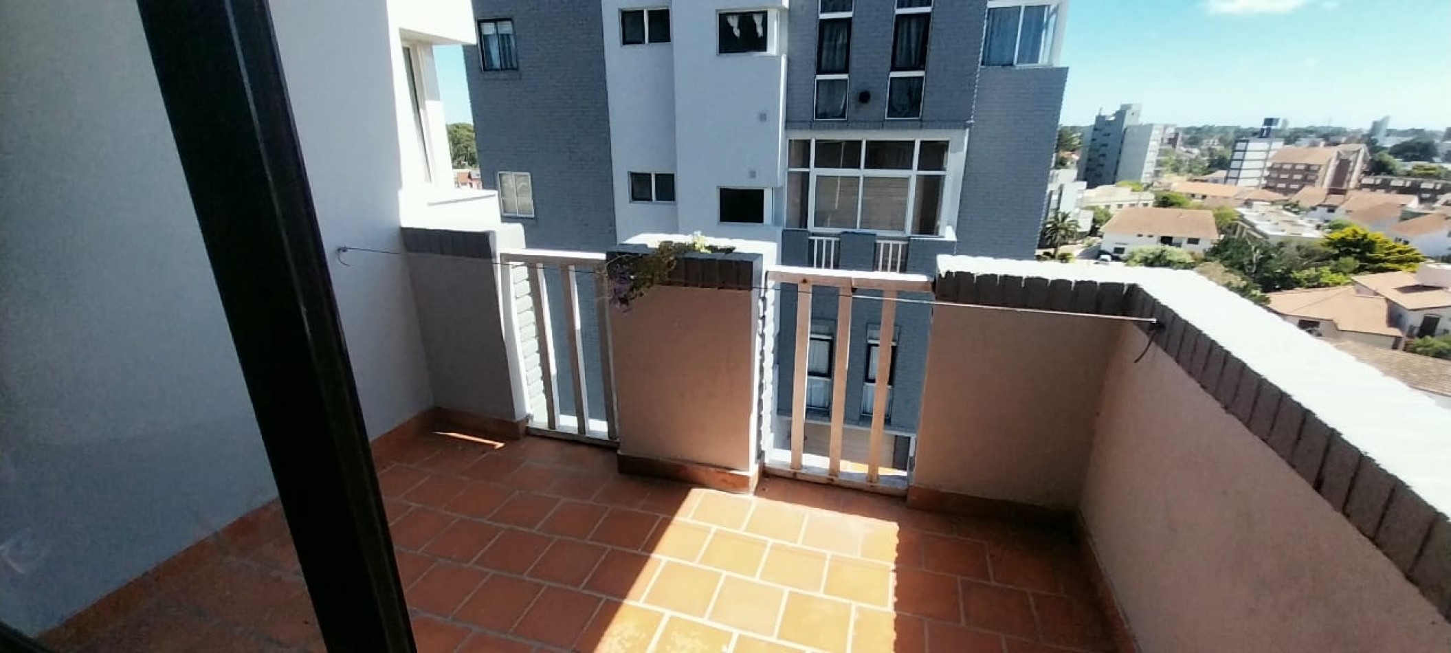 HERMOSO DEPARTAMENTO 2 AMBIENTES EN VENTA ZONA SUR DE VILLA GESELL