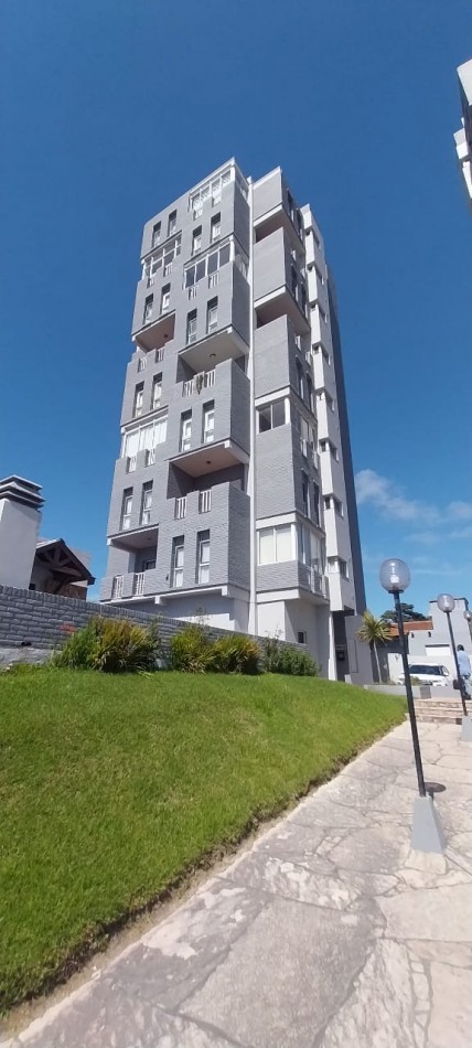 HERMOSO DEPARTAMENTO 2 AMBIENTES EN VENTA ZONA SUR DE VILLA GESELL