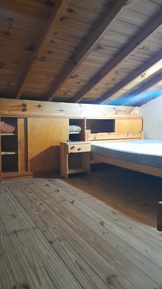 ALQUILER ANUAL- CASA DE 3 AMBIENTES MAS DEPARTAMENTO DE 1AMBIENTE EN ZONA SUR DE VILLA GESELL