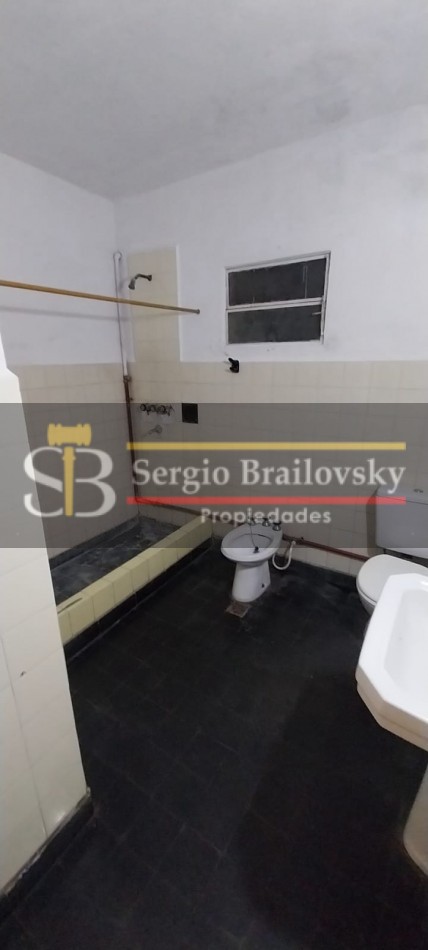 Casa en venta 5 ambientes con gas natural - Gral. Juan Madariaga