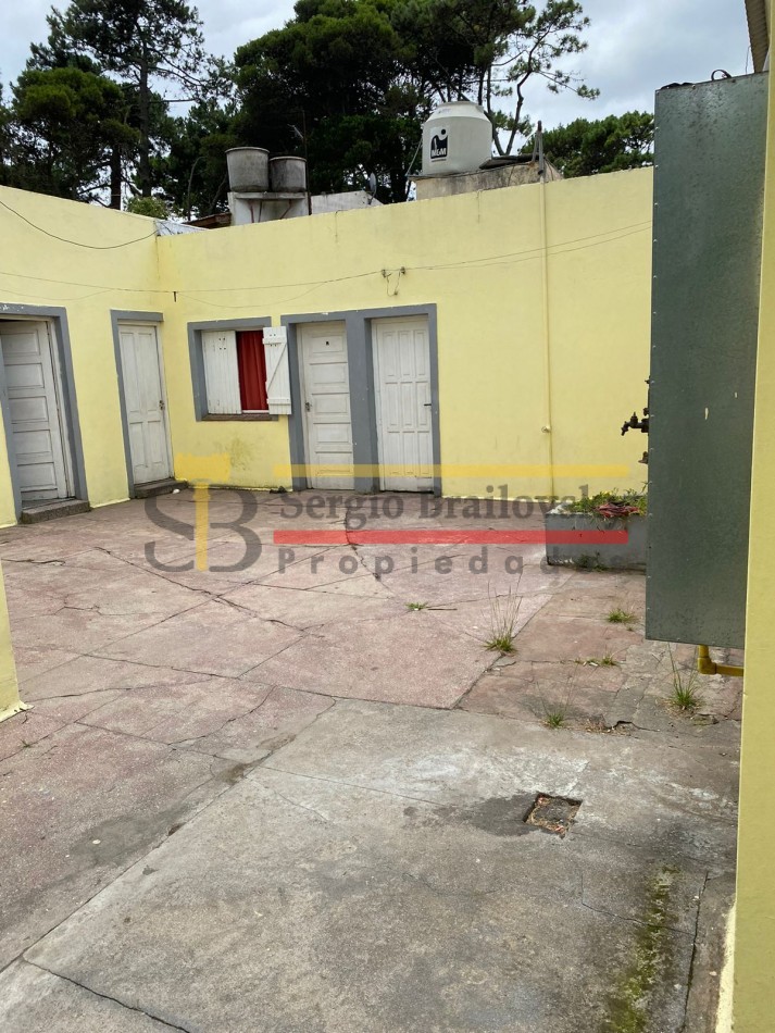 VENTA EN BLOCK, CHALET 3 AMB MAS 8 HABITACIONES INDEPENDIENTES CON BAÑO PRIVADO