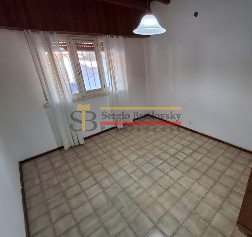 En Venta Duplex en Zona Sur de Villa Gesell - Ubicacion Estrategica a pasos del mar