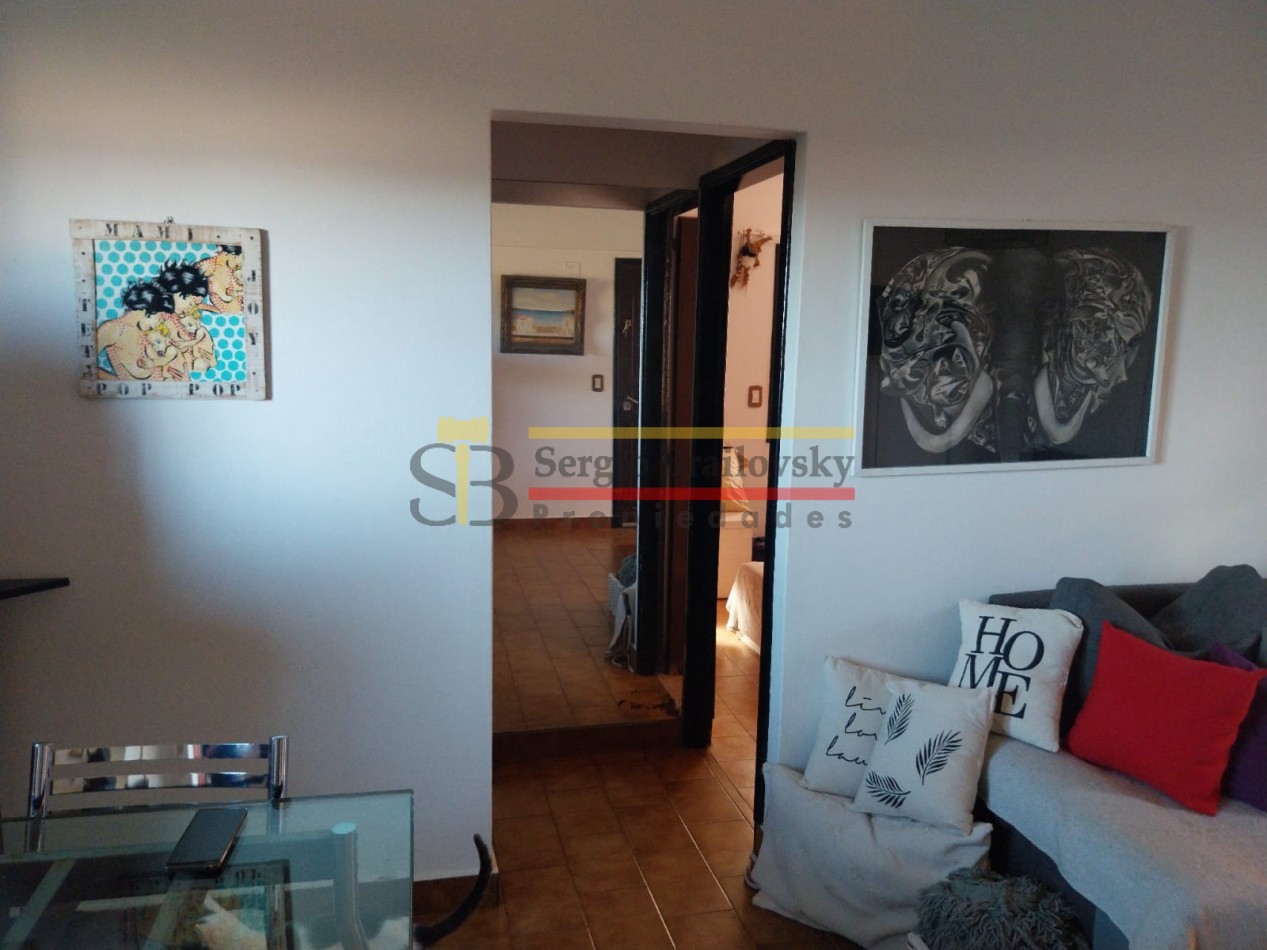 SE VENDE DEPARTAMENTO 2 AMBIENTES FRENTE AL MAR CON GAS NATURAL EN GESELL