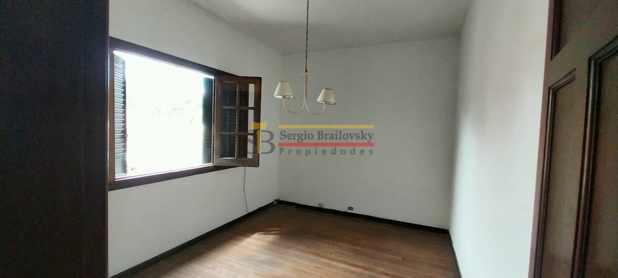 ¡Iconica casa en venta en General Madariaga! - La emblematica residencia del reconocido  Melon Gil 