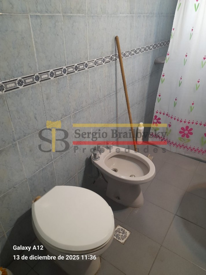 CASA EN ALQUILER TEMPORAL VILLA GESELL CENTRO-  HASTA 5 PERSONAS