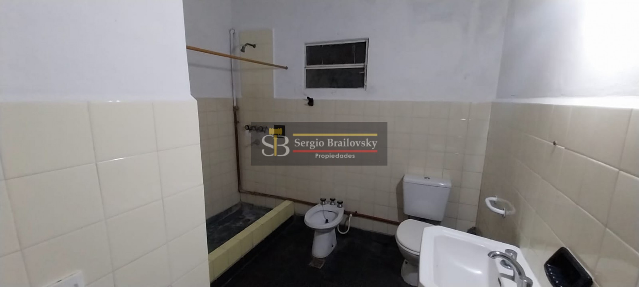Casa en venta 5 ambientes con gas natural - Gral. Juan Madariaga