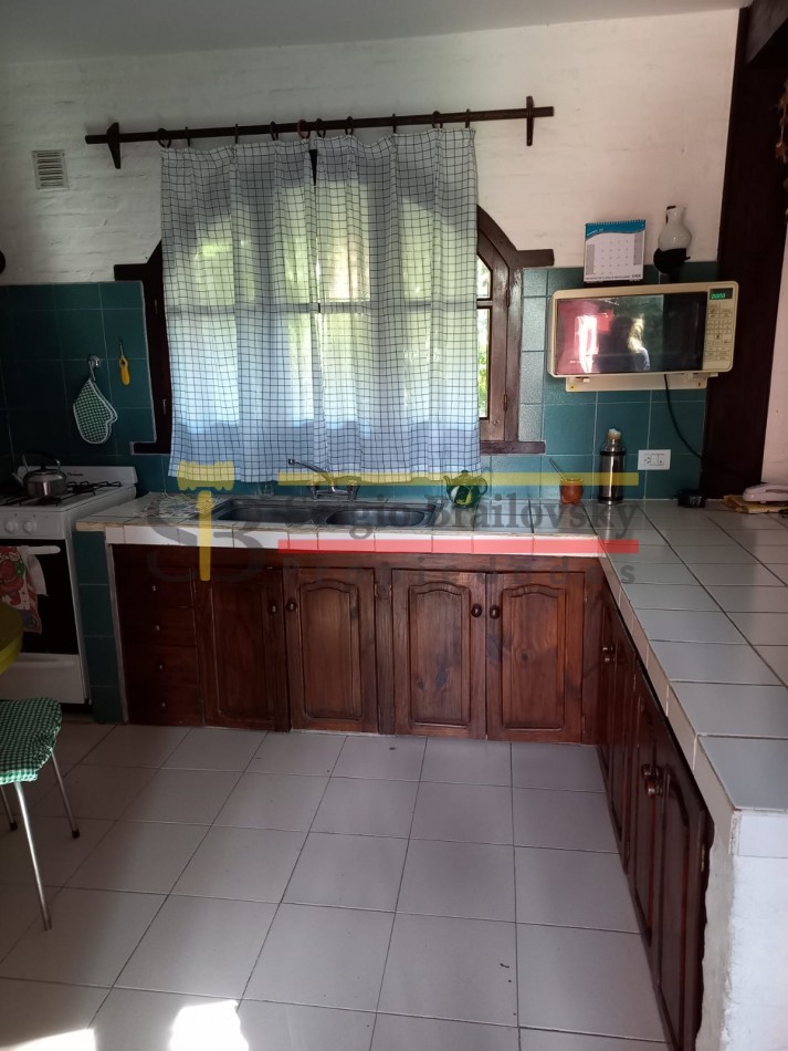  Casa Estilo Colonial en Venta - Pinamar