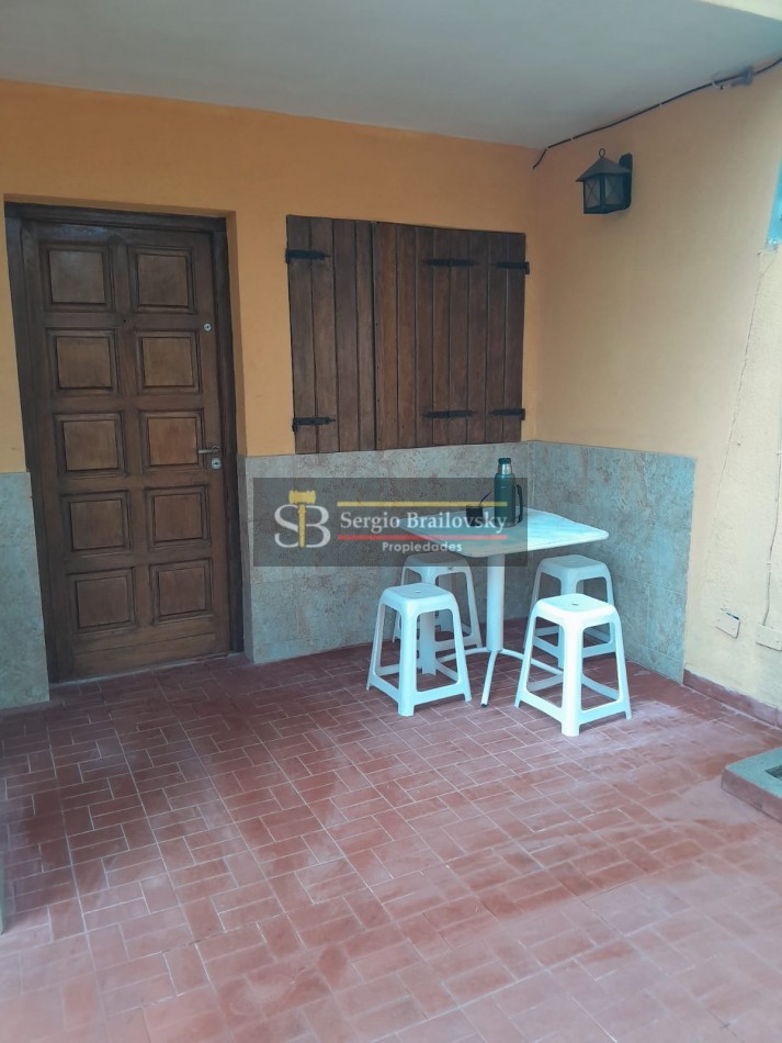 ALQUILER TEMPORAL DEPARTAMENTO TIPO CASA P.BAJA PARA 5 PERSONAS EN VILLA GESELL