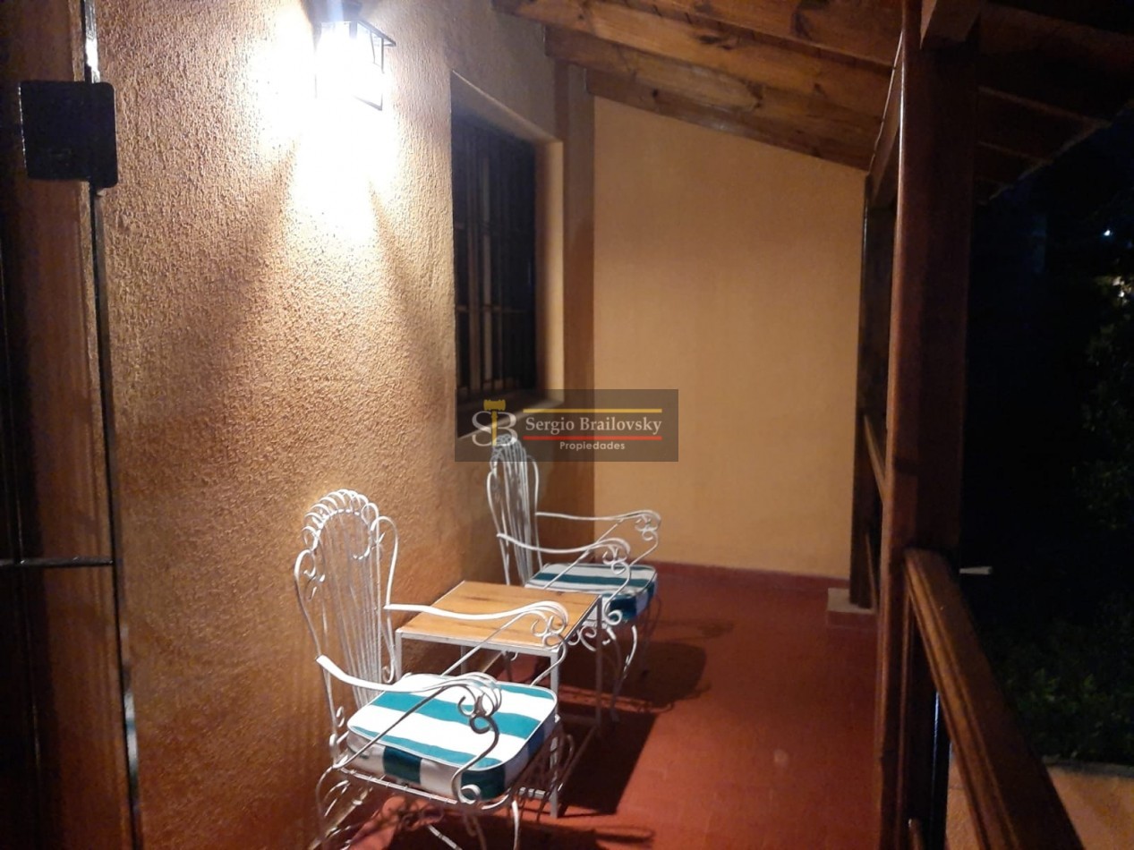 ALQUILER TEMPORAL EN VILLA GESELL DPTO TIPO CASA PLANTA ALTA PARA 4 PERSONAS