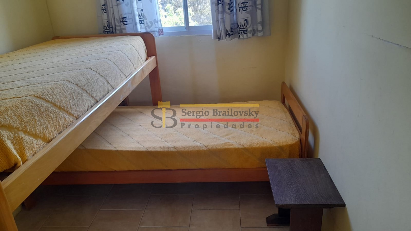 Alquiler Temporal Departamento UF 15- duplex para 9 personas - Zona centro  Villa Gesell