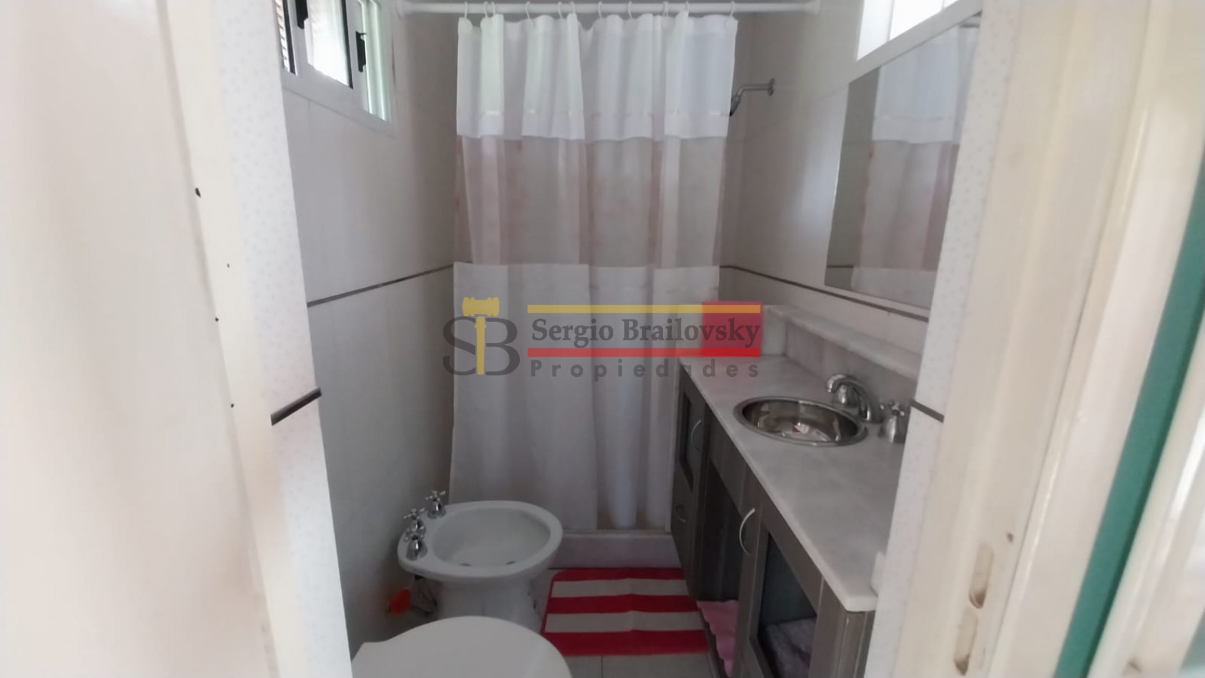 Se Vende Departamento Duplex en Paseo 108 y Av. Boulevard- Villa Gesell Centro