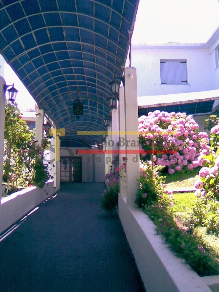 SE VENDE RECONOCIDO HOTEL BISMARCK - ZONA SUR DE GESELL