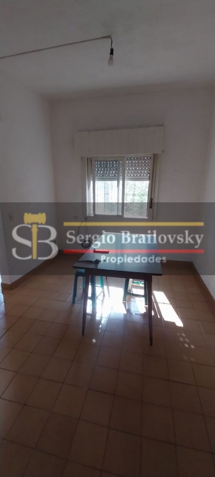 Casa en venta 5 ambientes con gas natural - Gral. Juan Madariaga