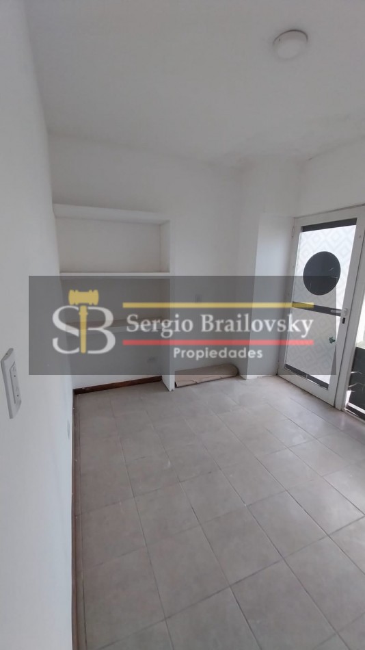 SE VENDE  LOCAL COMERCIAL EN OSTENDE 