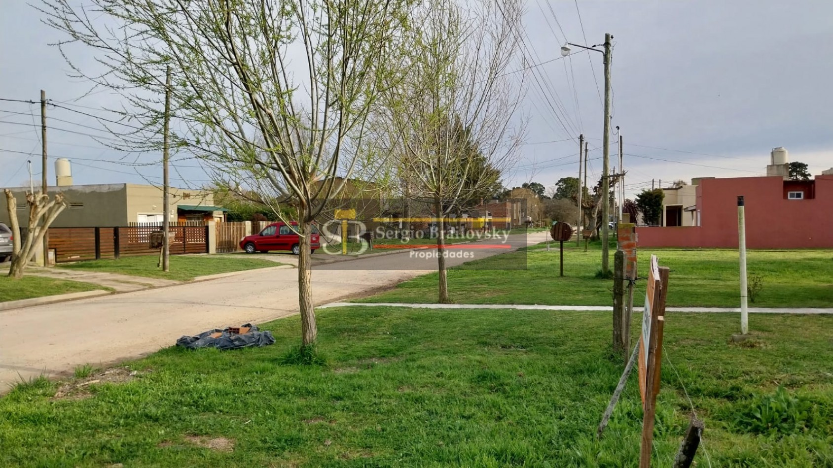 SE VENDE EXCELENTE LOTE EN MADARIAGA, OPORTUNIDAD!