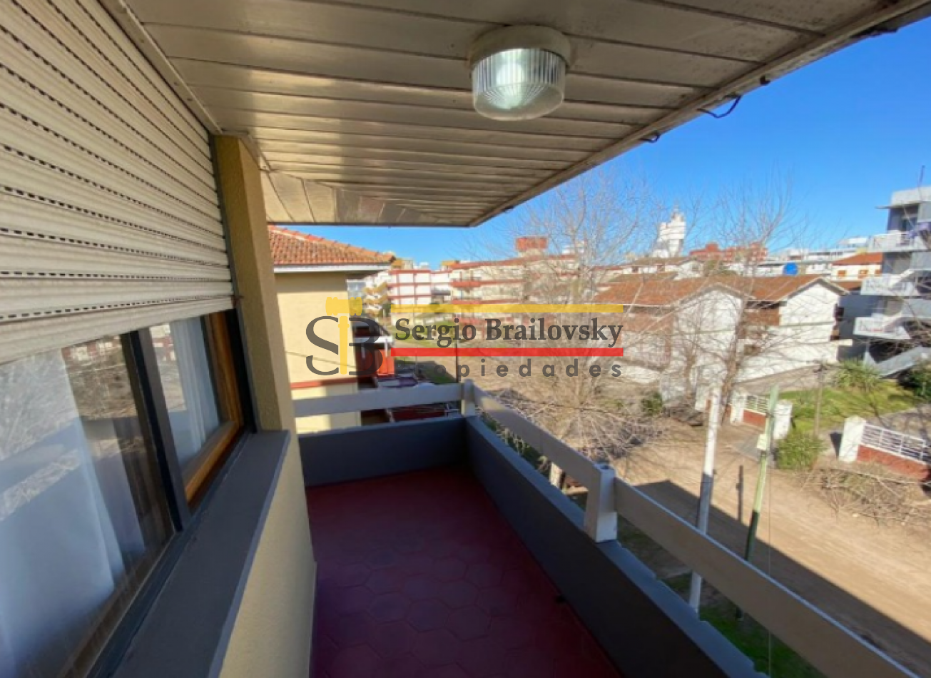 SE VENDE DEPARTAMENTO 2 AMBIENTES  EN VILLA GESELL