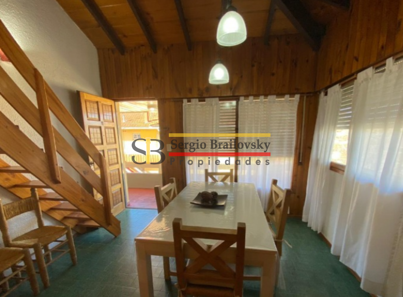 SE VENDE DEPARTAMENTO 2 AMBIENTES  EN VILLA GESELL