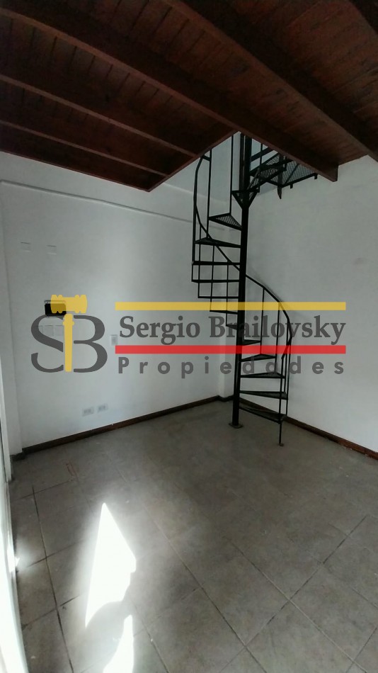 SE VENDE  LOCAL COMERCIAL EN OSTENDE 