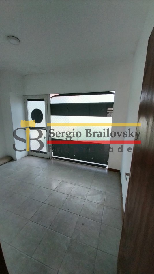 SE VENDE  LOCAL COMERCIAL EN OSTENDE 