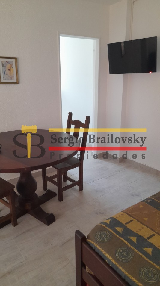 ALQUILER TEMPORAL DEPARTAMENTO 2 AMB. U.F 9 PARA 5 PERSONAS- VILLA GESELL PLENO CENTRO