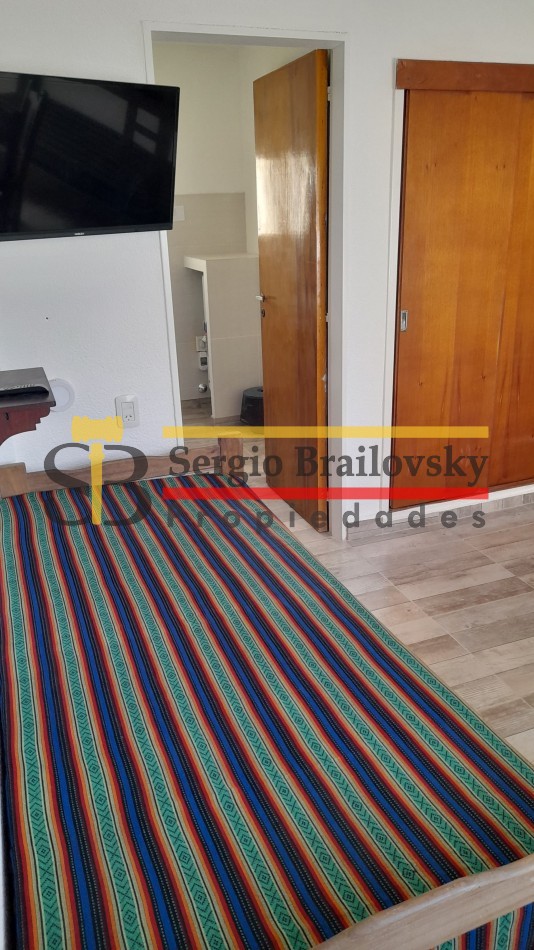 ALQUILER TEMPORAL MONOAMBIENTE U.F. 11 PARA 4 PERSONAS - VILLA GESELL PLENO CENTRO 