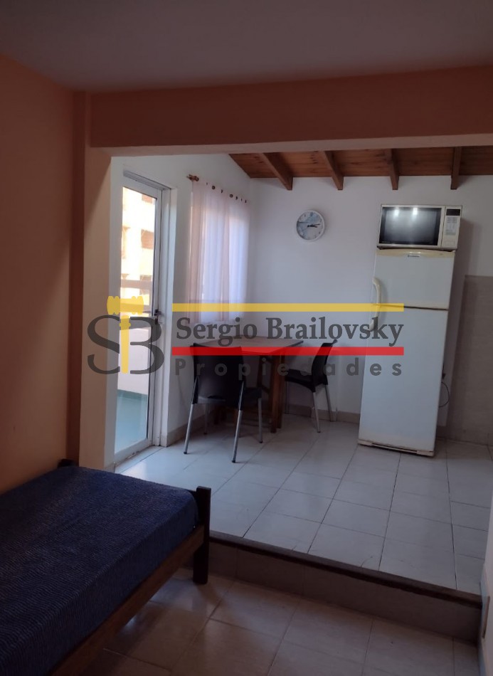 Alquiler Temporal Departamento UF 15- duplex para 9 personas - Zona centro Villa Gesell