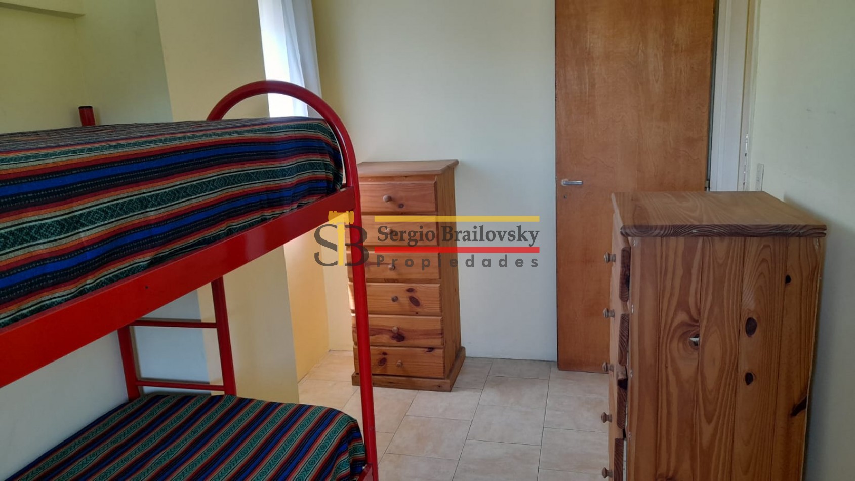 Alquiler Temporal Departamento UF 15- duplex para 9 personas - Zona centro Villa Gesell
