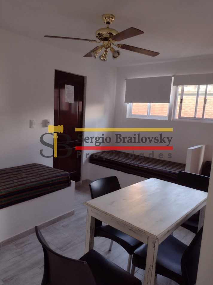Alquiler Temporal Departamento U.F. 13 para 4 personas Villa Gesell