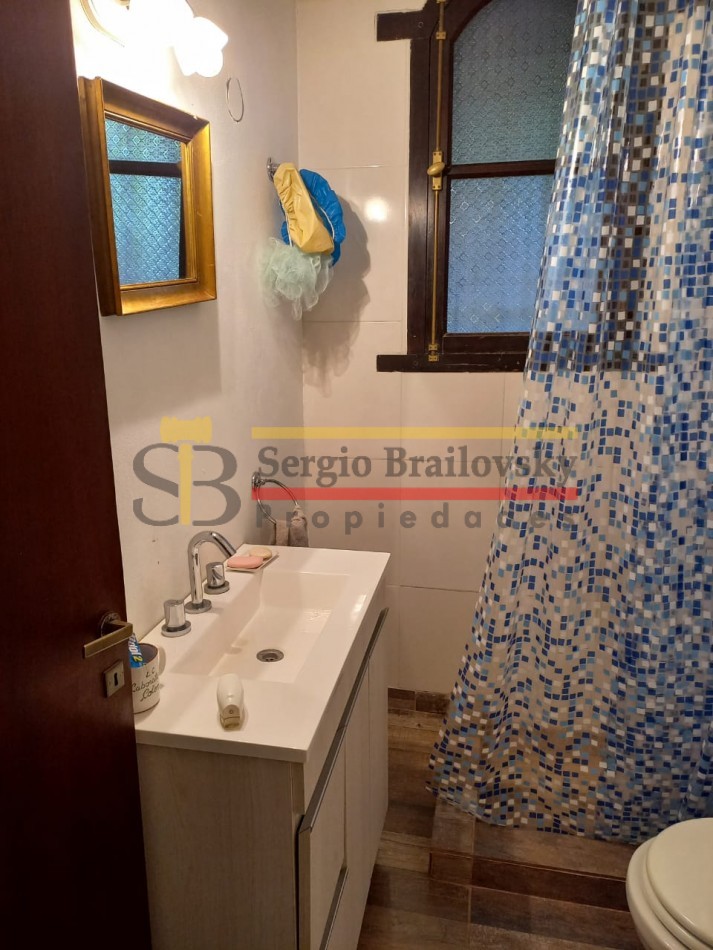  Casa Estilo Colonial en Venta - Pinamar
