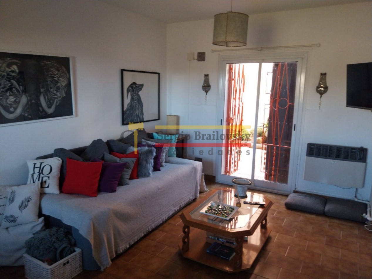 SE VENDE DEPARTAMENTO 2 AMBIENTES FRENTE AL MAR CON GAS NATURAL EN GESELL