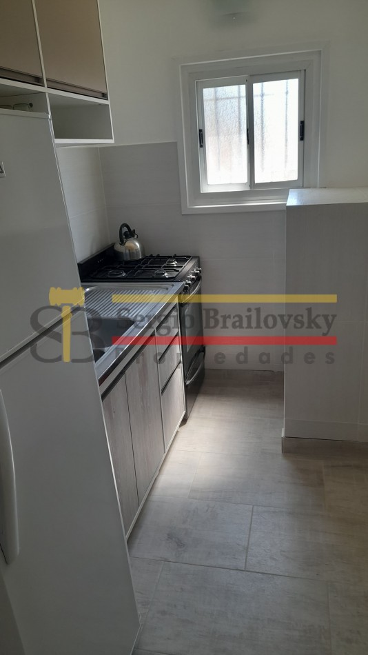 ALQUILER TEMPORAL DEPARTAMENTO U.F 9 PARA 5 PERSONAS- VILLA GESELL PLENO CENTRO