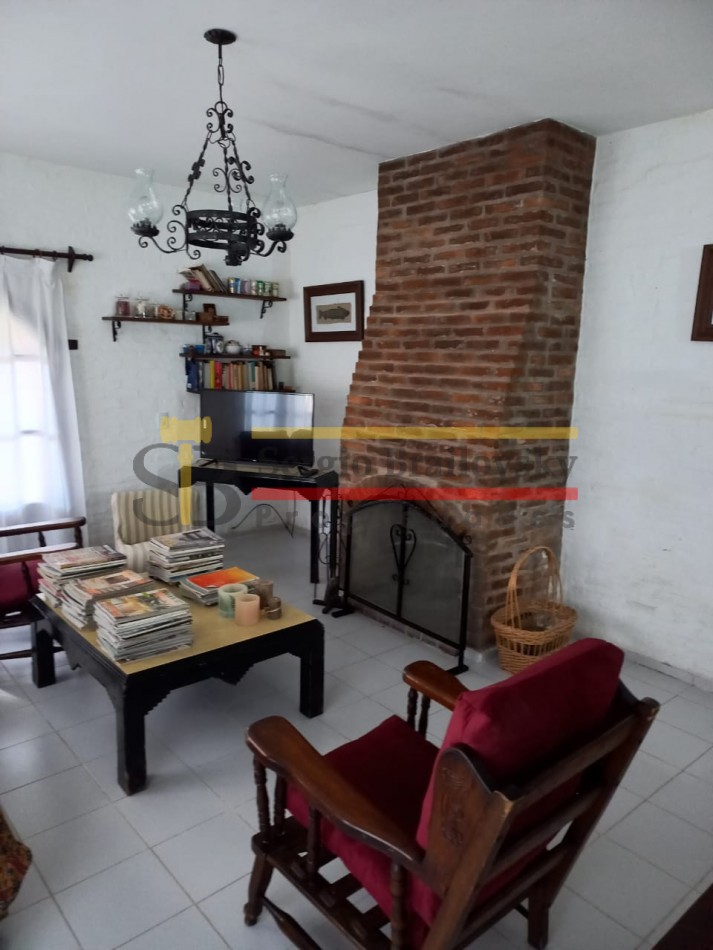  Casa Estilo Colonial en Venta - Pinamar