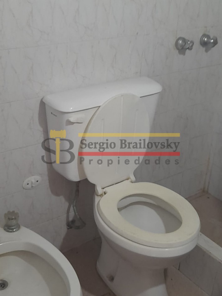 VENTA CABAÑA MONOAMBIENTE- EXCELENTE UBICACION EN VILLA GESELL