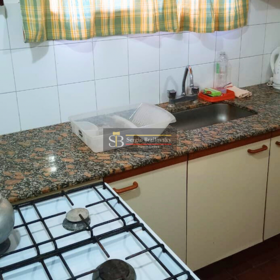 ALQUILER TEMPORAL EN VILLA GESELL DPTO TIPO CASA PLANTA ALTA PARA 4 PERSONAS