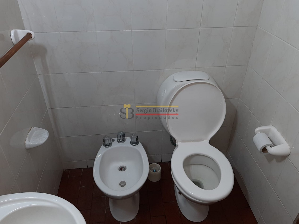 ALQUILER TEMPORAL EN VILLA GESELL CERCA DEL CENTRO PARA 9 PERSONAS