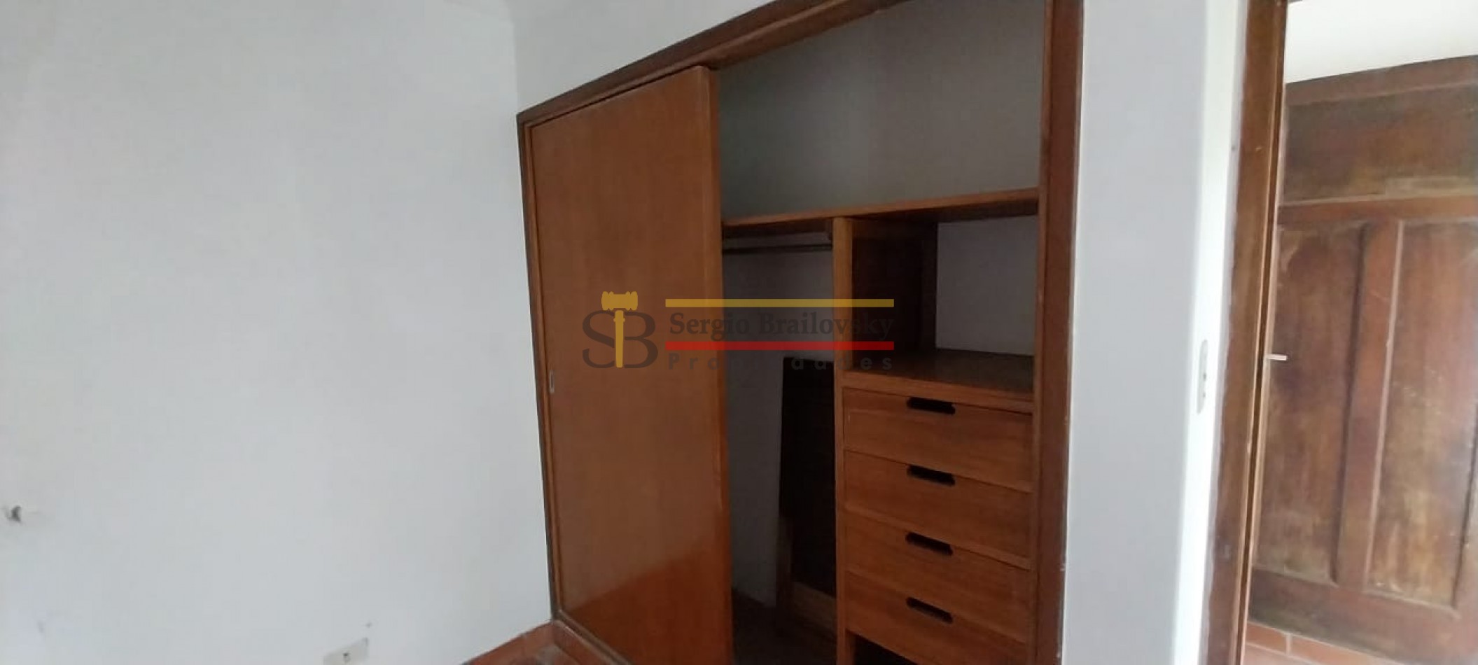 ¡Iconica casa en venta en General Madariaga! - La emblematica residencia del reconocido  Melon Gil 