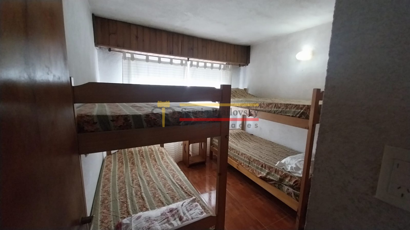 Alquiler de Amplio Departamento de 3 Ambientes en el Centro de Villa Gesell