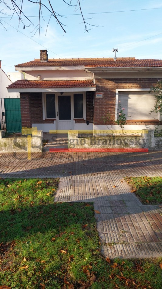 HERMOSA CASA 3 AMBIENTES A LA VENTA EN MADARIAGA
