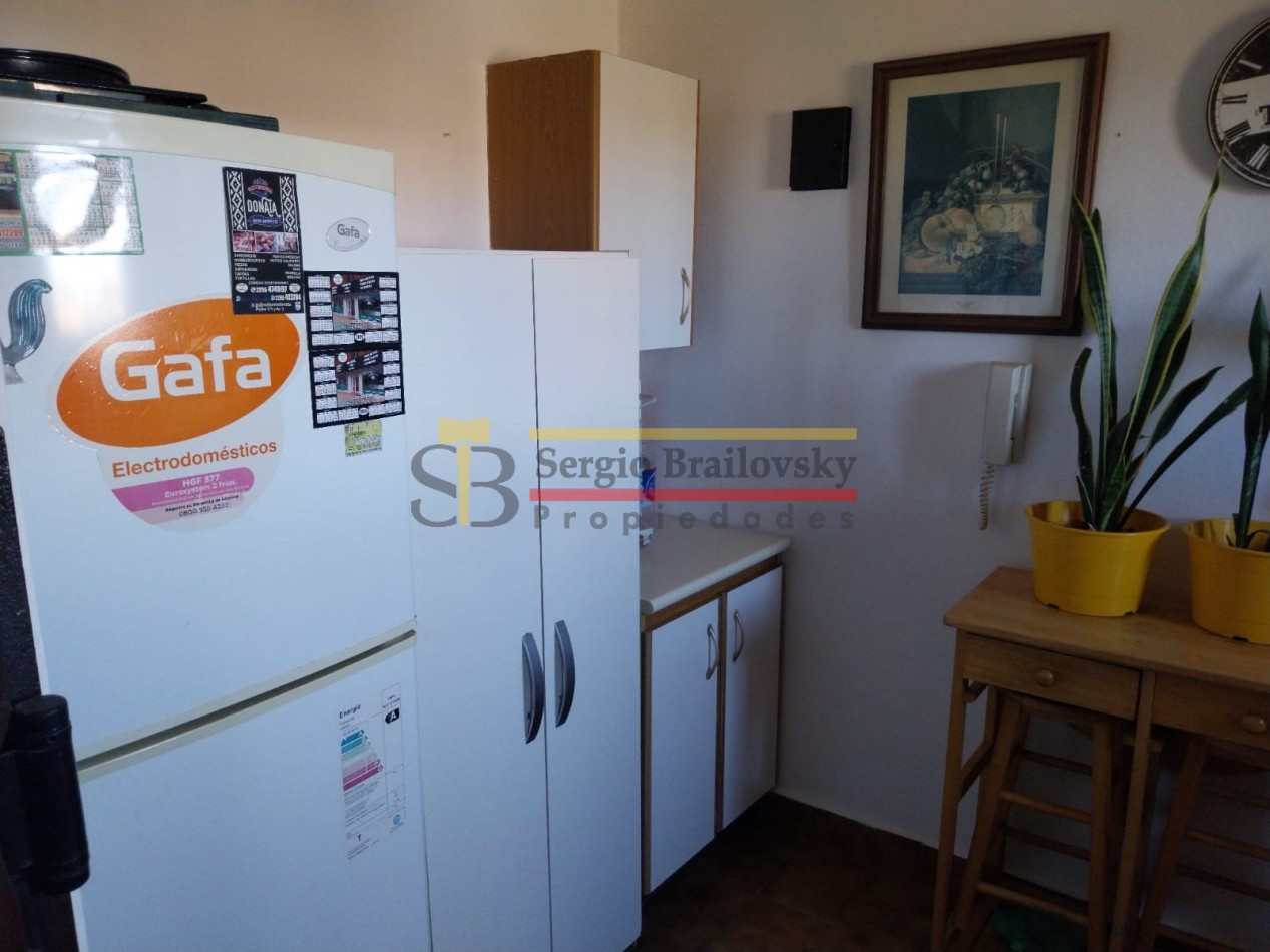 SE VENDE DEPARTAMENTO 2 AMBIENTES FRENTE AL MAR CON GAS NATURAL EN GESELL
