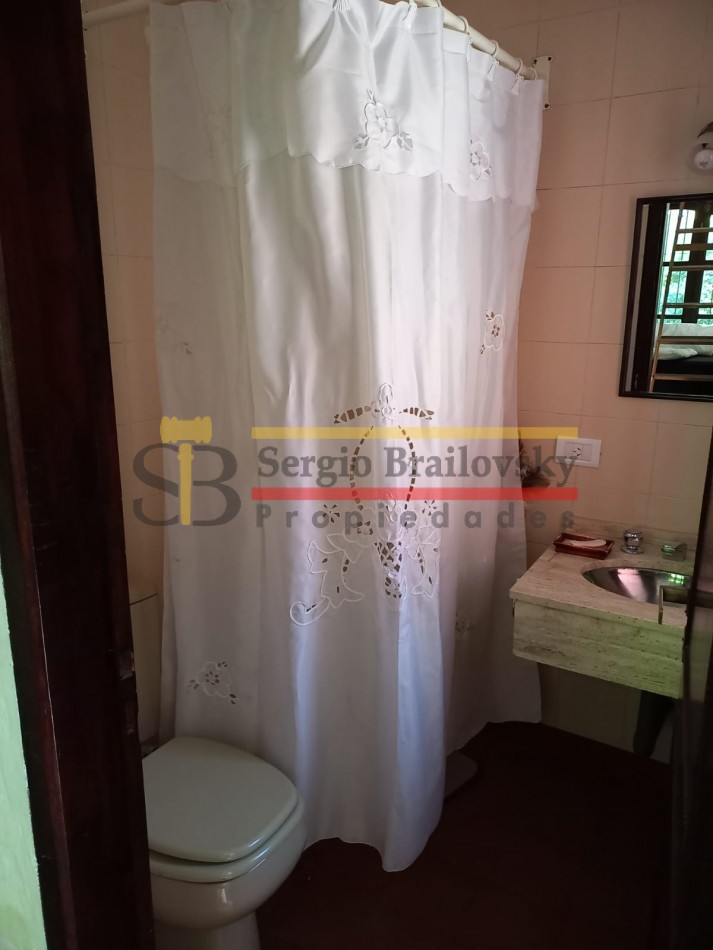  Casa Estilo Colonial en Venta - Pinamar