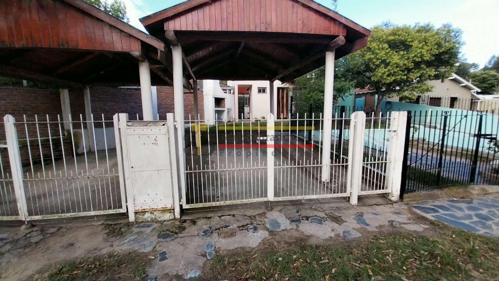 Se Vende Departamento Duplex en Paseo 108 y Av. Boulevard- Villa Gesell Centro