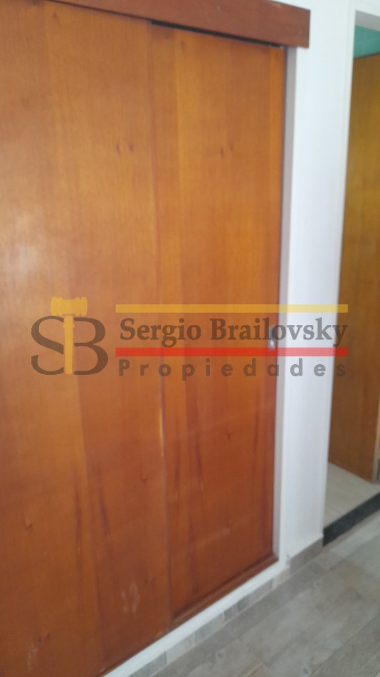 ALQUILER TEMPORAL DEPARTAMENTO  U.F. 11 PARA 4 PERSONAS - VILLA GESELL PLENO CENTRO 