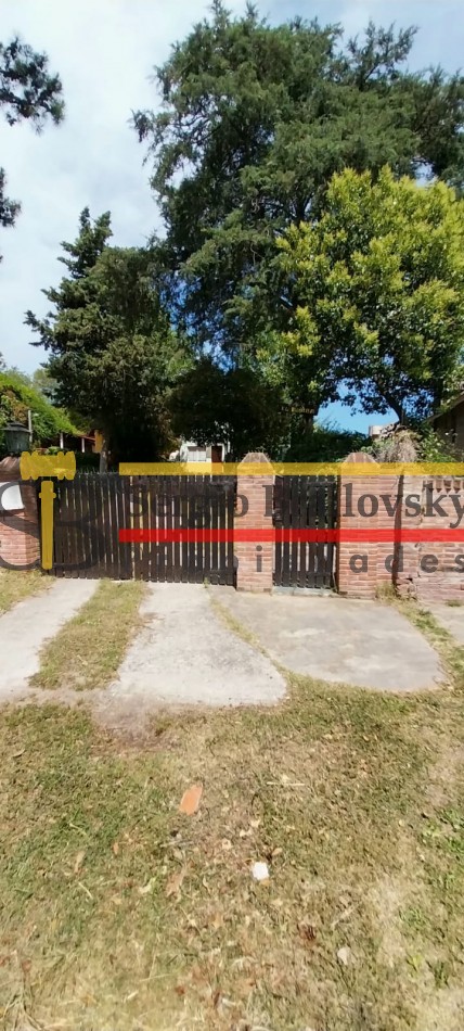  El Barba - Venta en Block en 104 y Av. 7 Casa + 2 Duplex Oportunidad de Inversion con Excelente Rentabilidad
