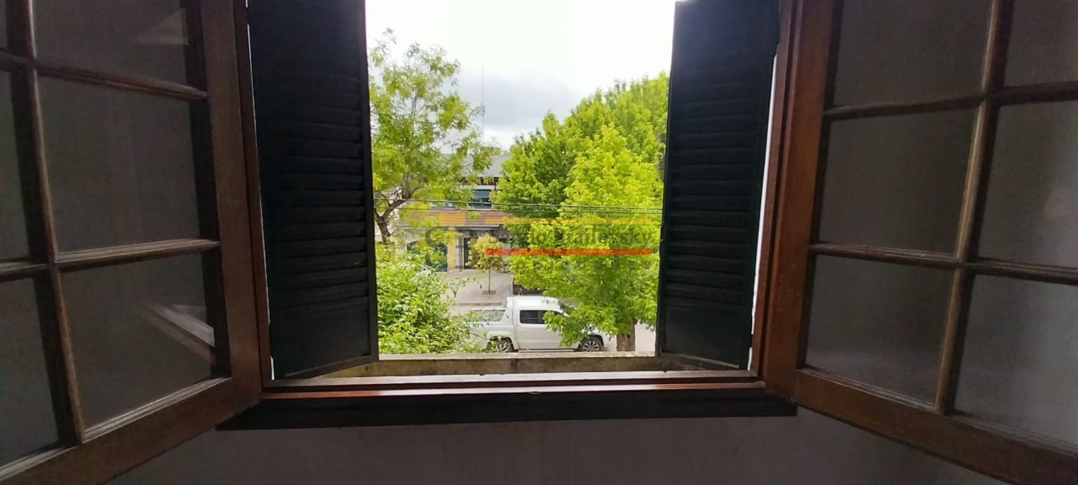 ¡Iconica casa en venta en General Madariaga! - La emblematica residencia del reconocido  Melon Gil 