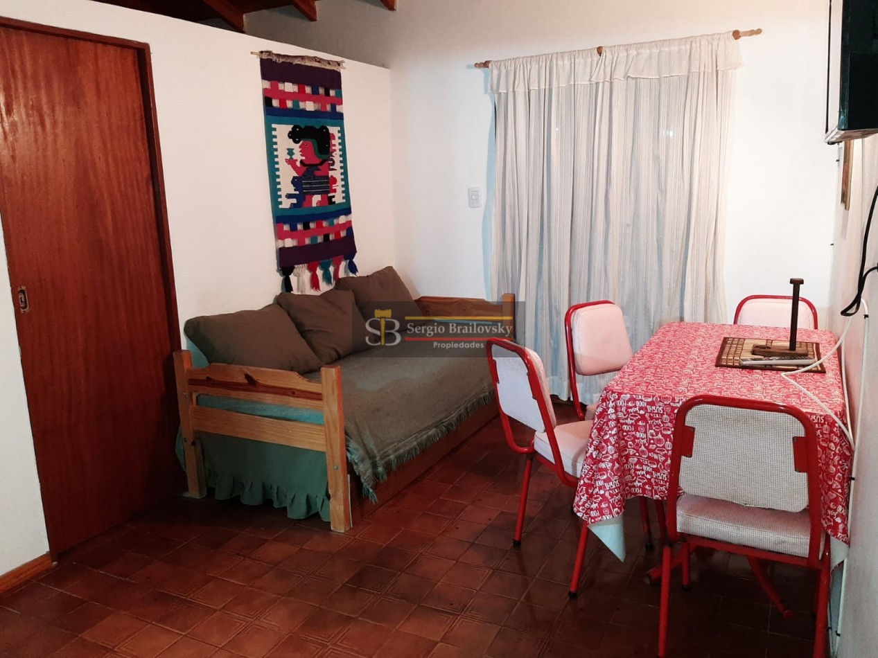 ALQUILER TEMPORAL EN VILLA GESELL DPTO TIPO CASA PLANTA ALTA PARA 4 PERSONAS