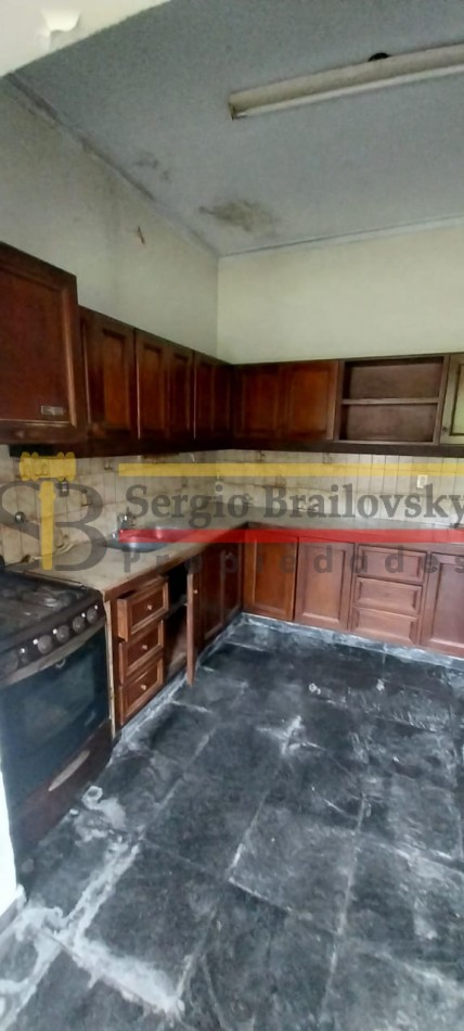 ¡Iconica casa en venta en General Madariaga! - La emblematica residencia del reconocido  Melon Gil 