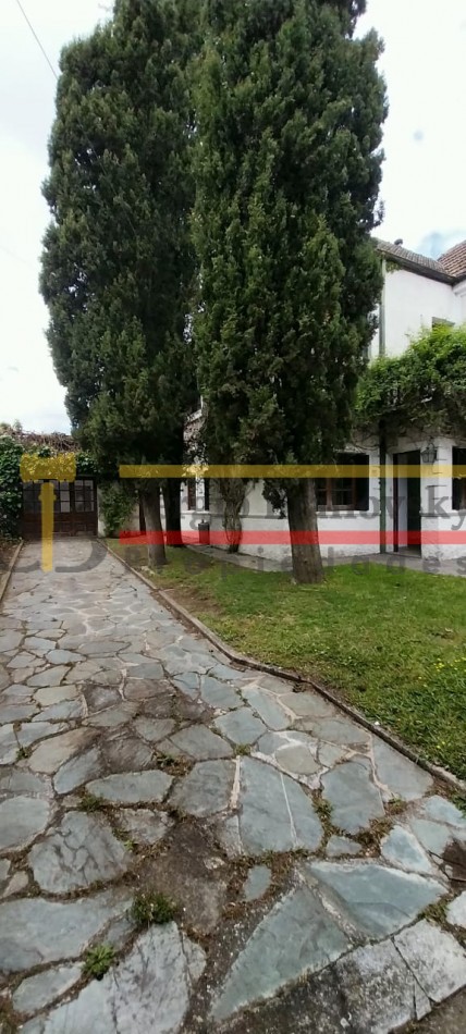 ¡Iconica casa en venta en General Madariaga! - La emblematica residencia del reconocido  Melon Gil 