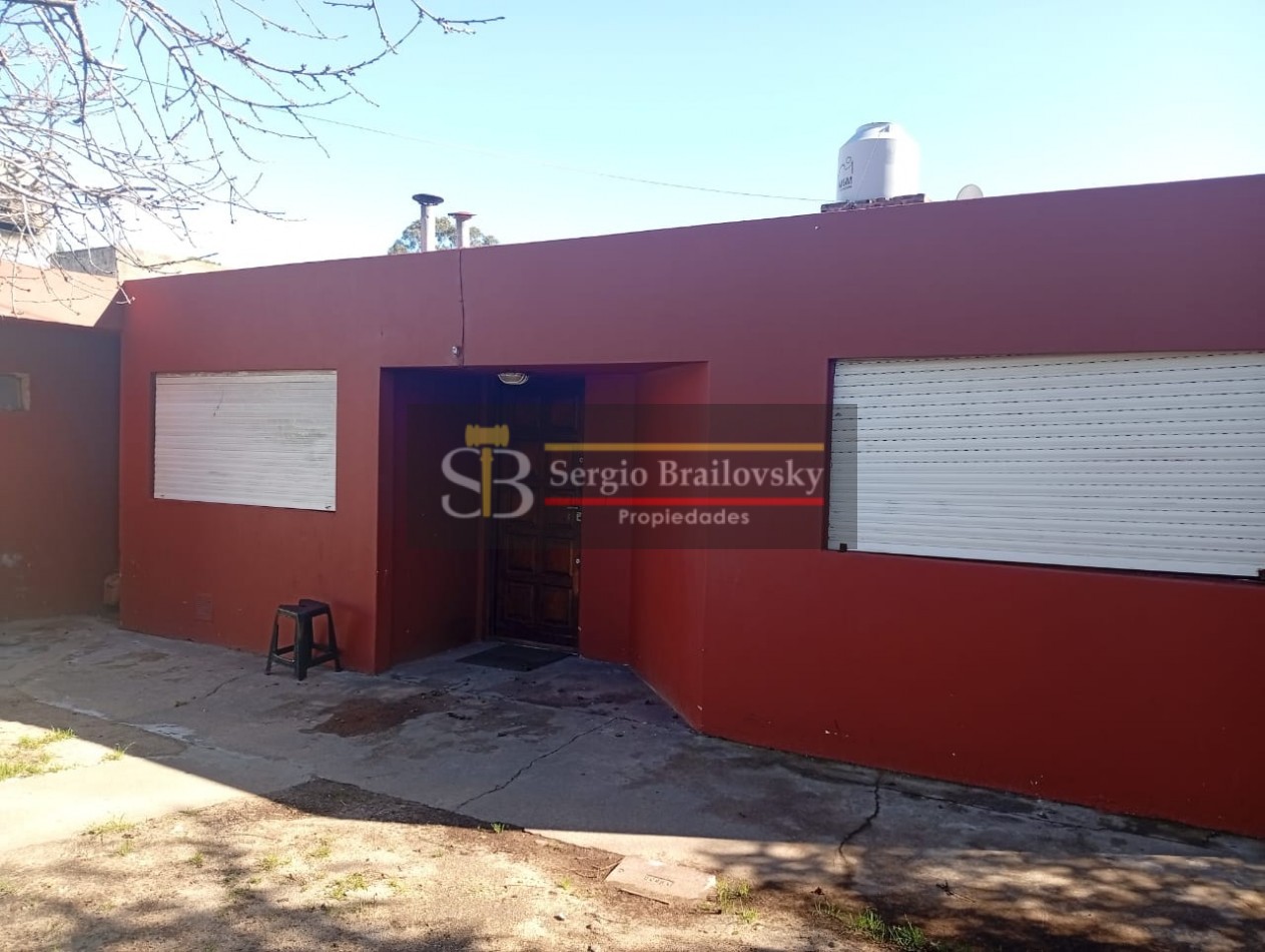 ALQUILER ANUAL EN VILLA GESELL CASA 4 AMBIENTES